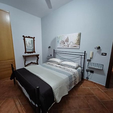 Casa Di Roberta Hotel Lecce Exterior foto